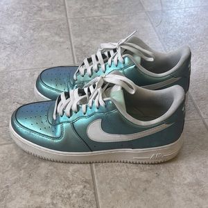 Nike Air Force 1